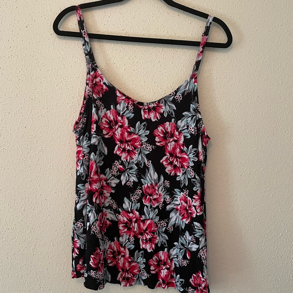 Floral top